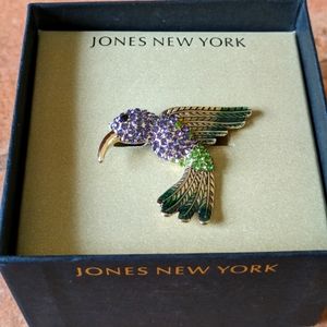 Jones New York hummingbird colorful brooch new in box!